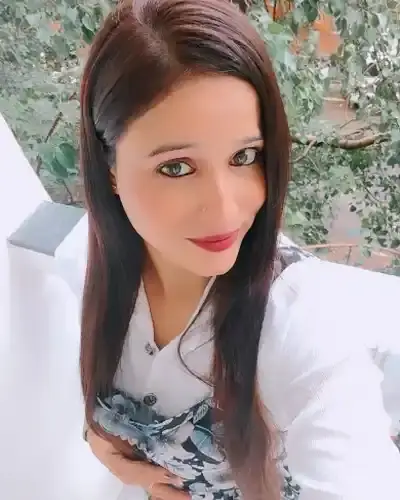 Call Girls in Jaisinghnagar